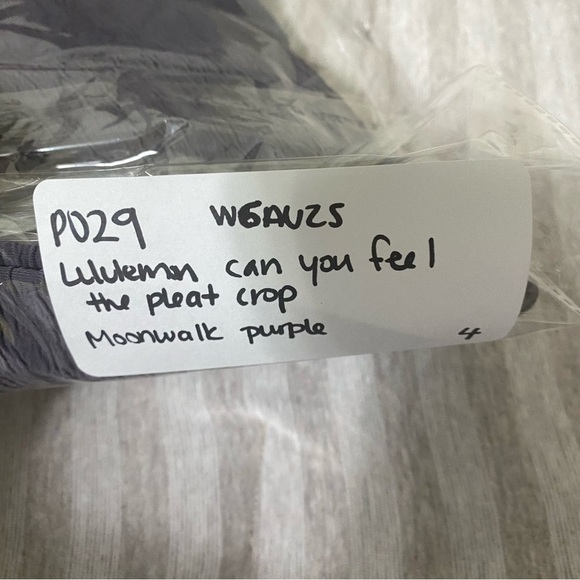 Lululemon Can You Feel The Pleat Crop Pant in Moonwalk Purple Size 4 - Picture 13 of 13